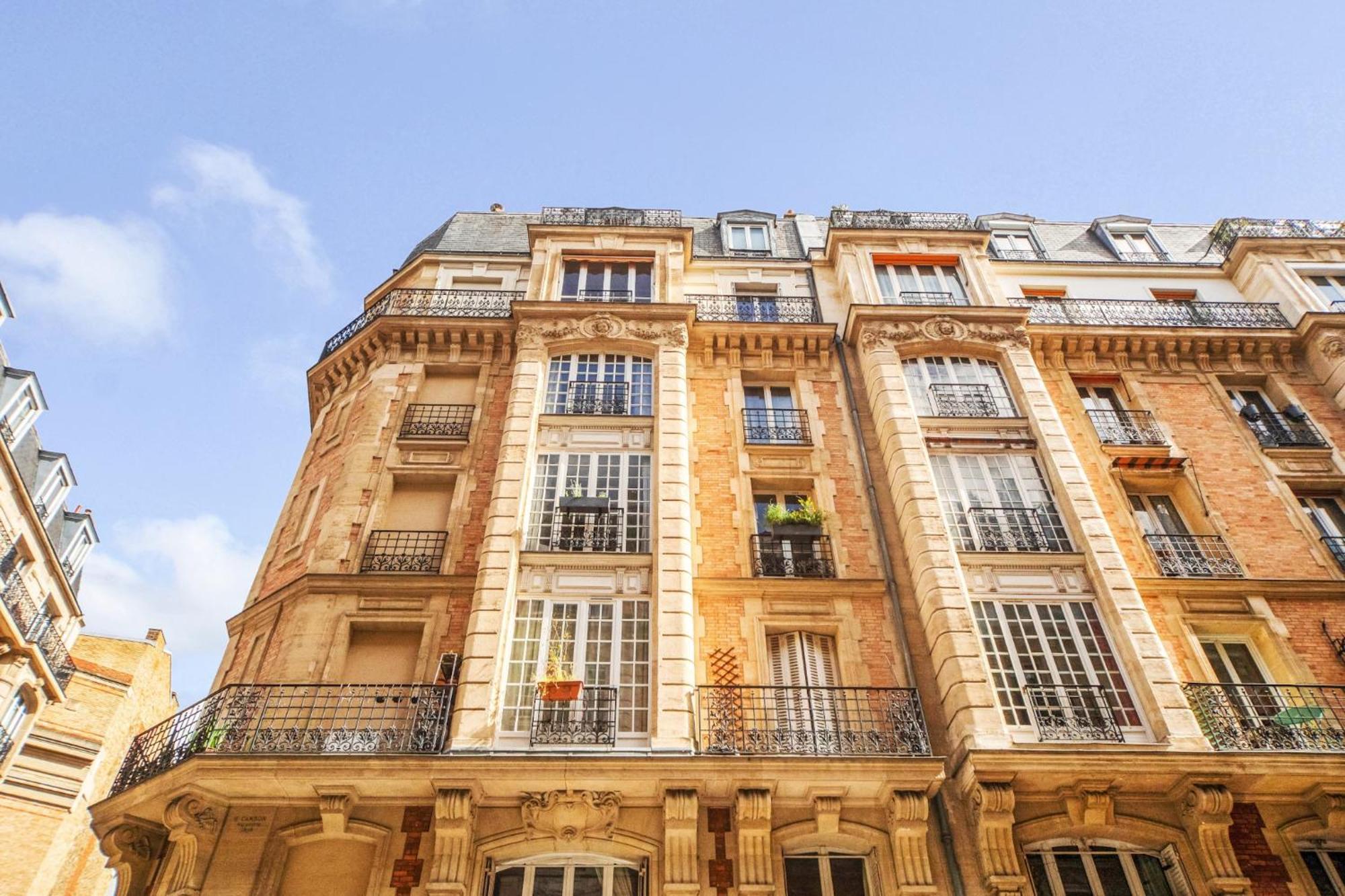 Large Flat Very Close To Montmartre Paříž Exteriér fotografie